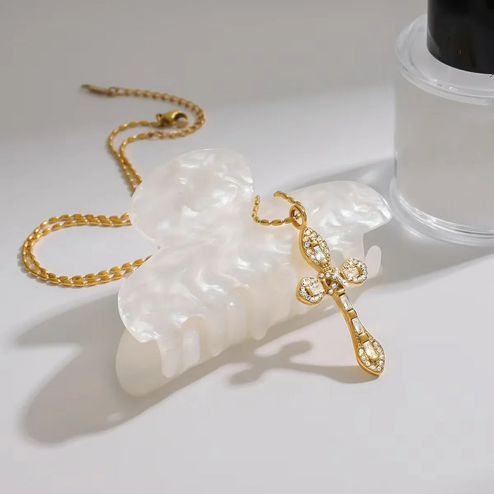 Olea Diamond Crucifix