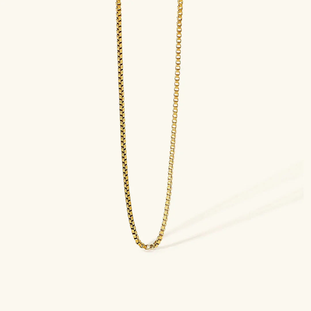 Geordyn Gold Chain Necklace Image