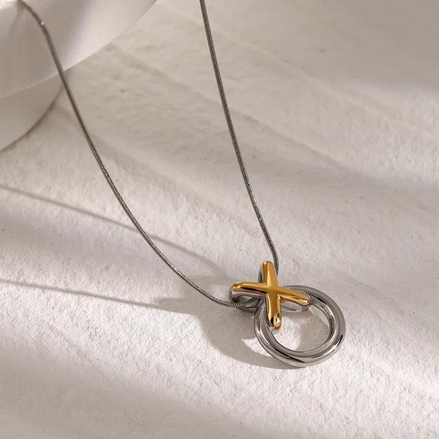 Mirabelle Ring Knot Necklace Image