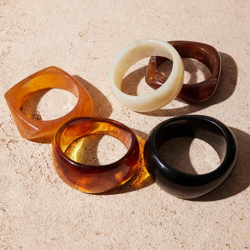 Kaitlyn Chunky Acrylic Bangle Image