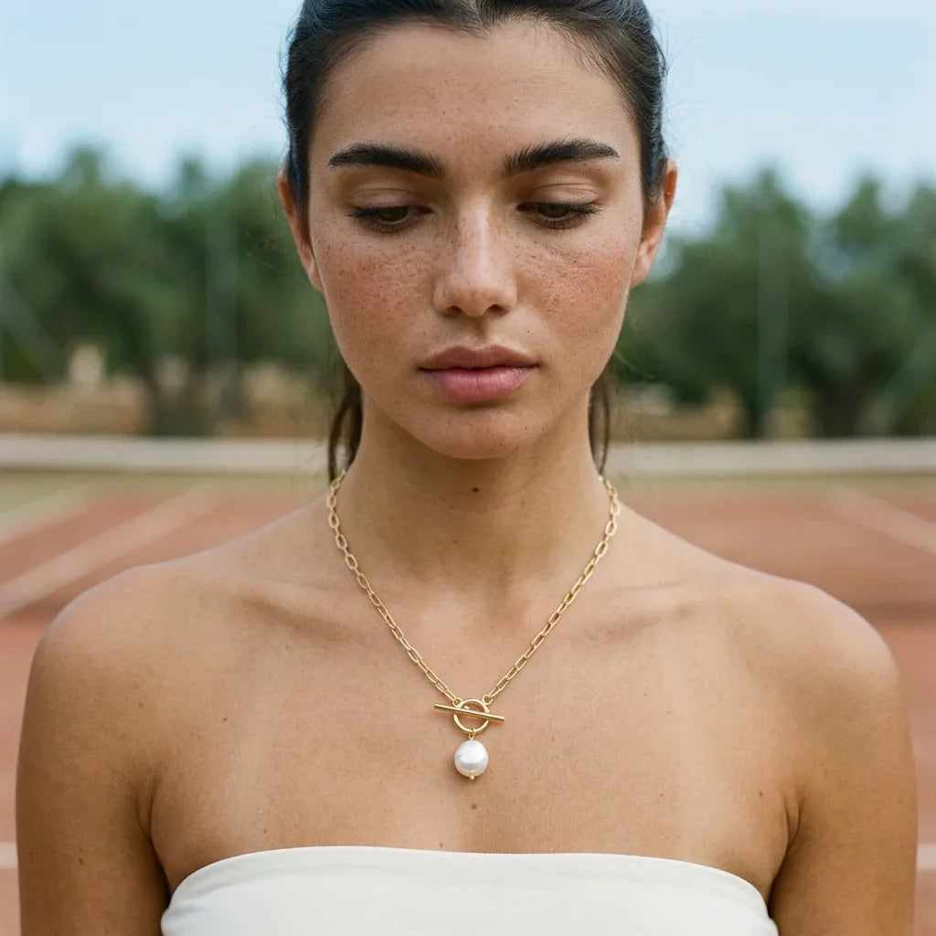 Aphrodite Freshwater Pearl Necklace Image
