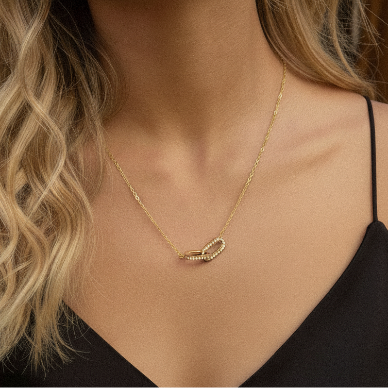 Zoelle Interlocking Diamond Pendant Image