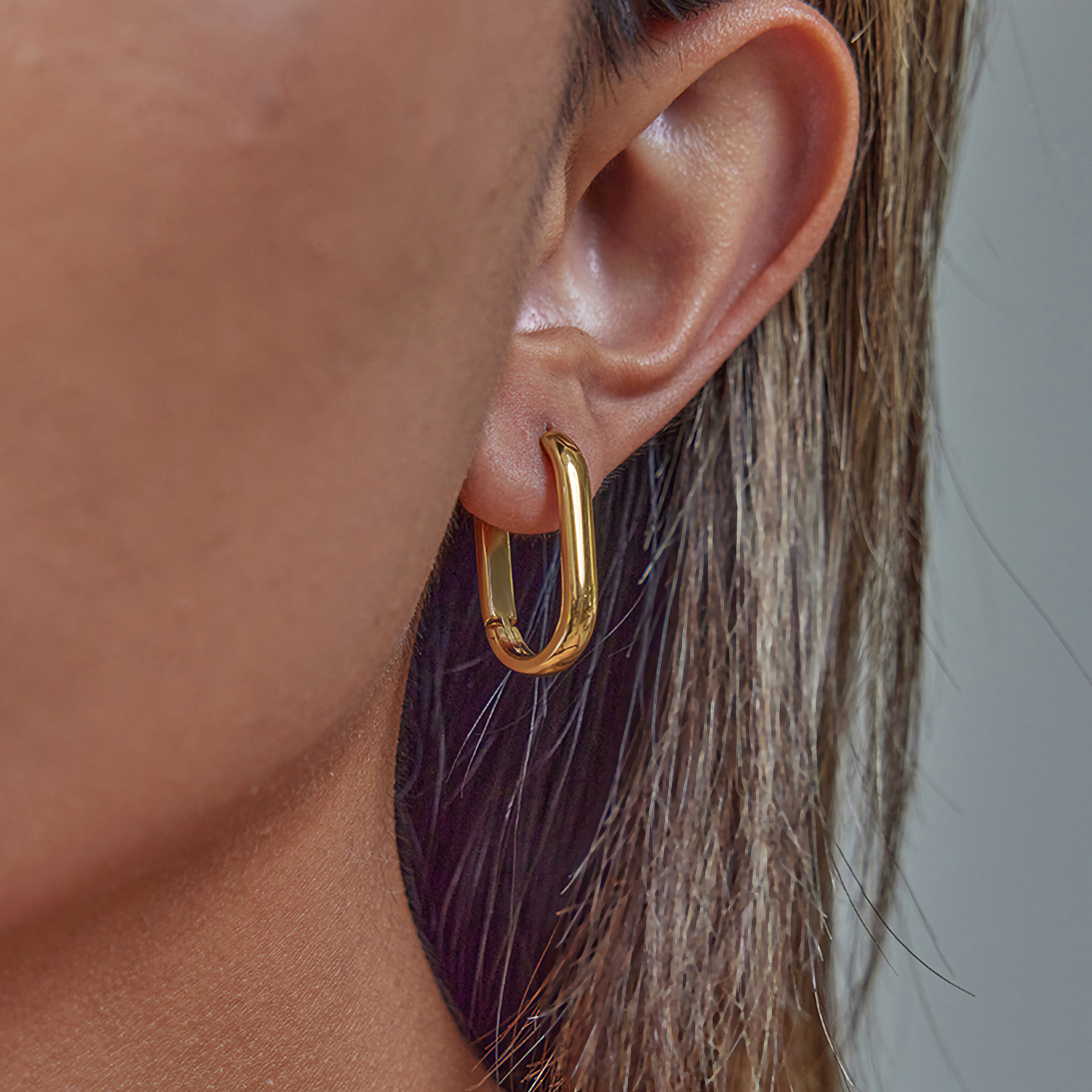 Clarabelle Staple Gold Hoops Bundle Image