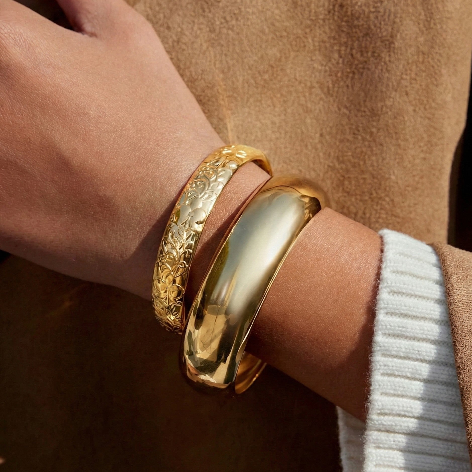 Vana Texture Contrast Bangle Bundle Image