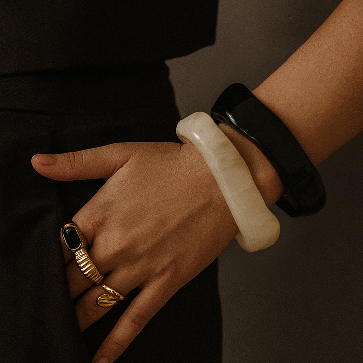 Avaria Acyclic Bangle