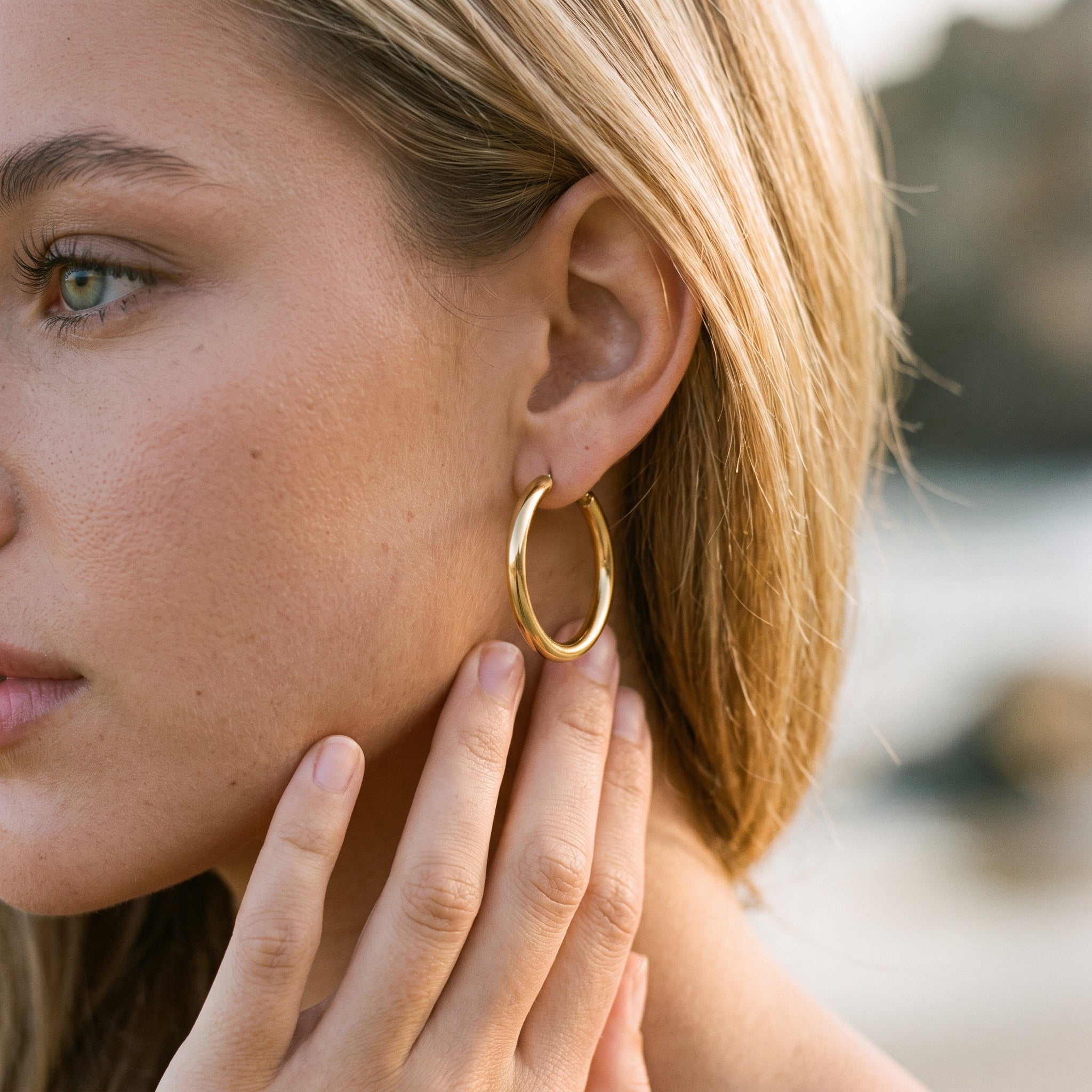 Broad Round Hoops Image
