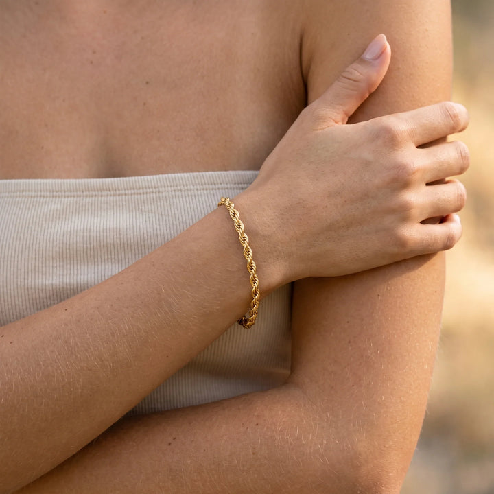 Gigi Rope Chain Gold Bracelet