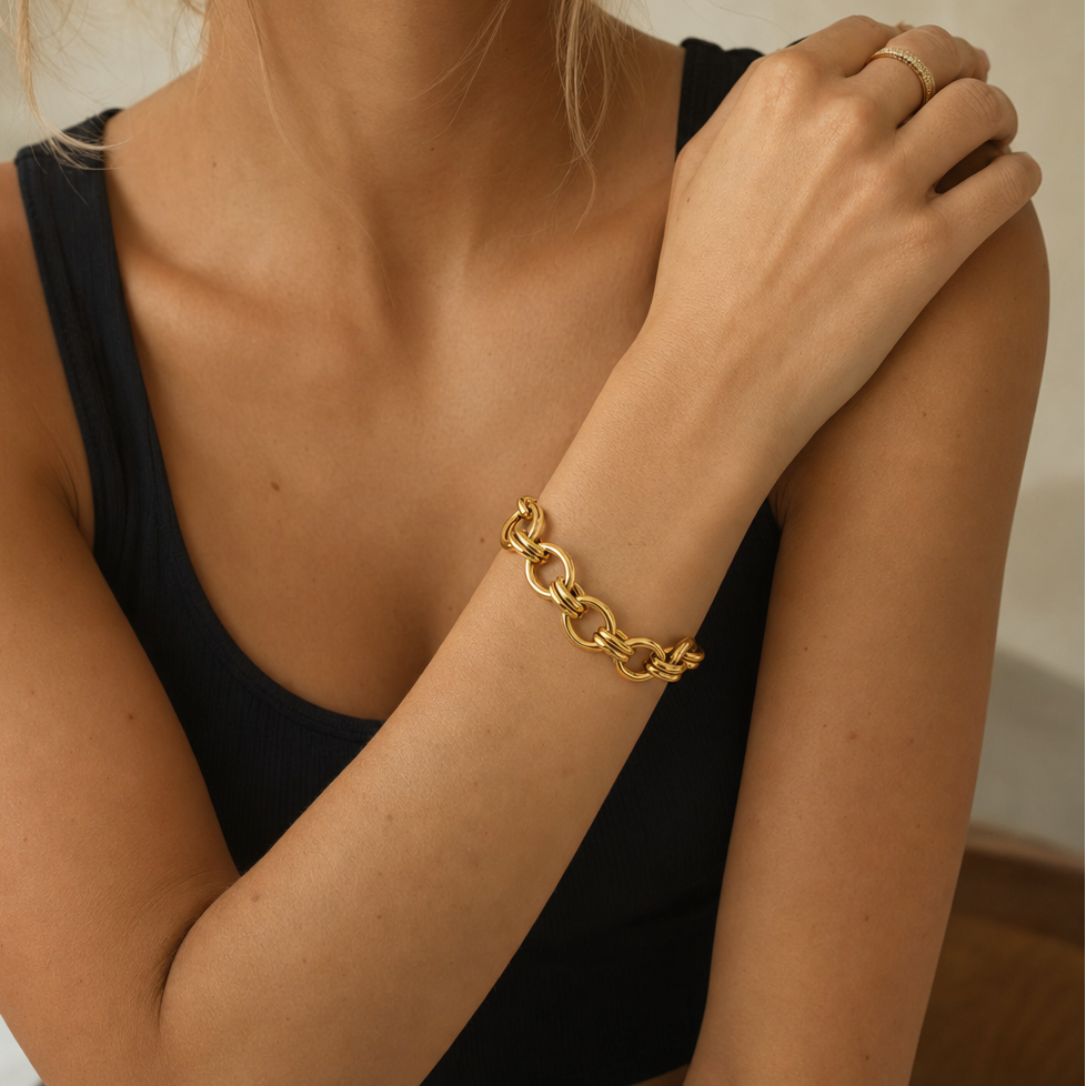 Betty Gold Bracelet