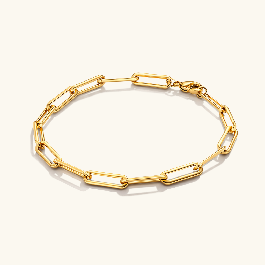 Eloise Gold Paperclip Bracelet Image