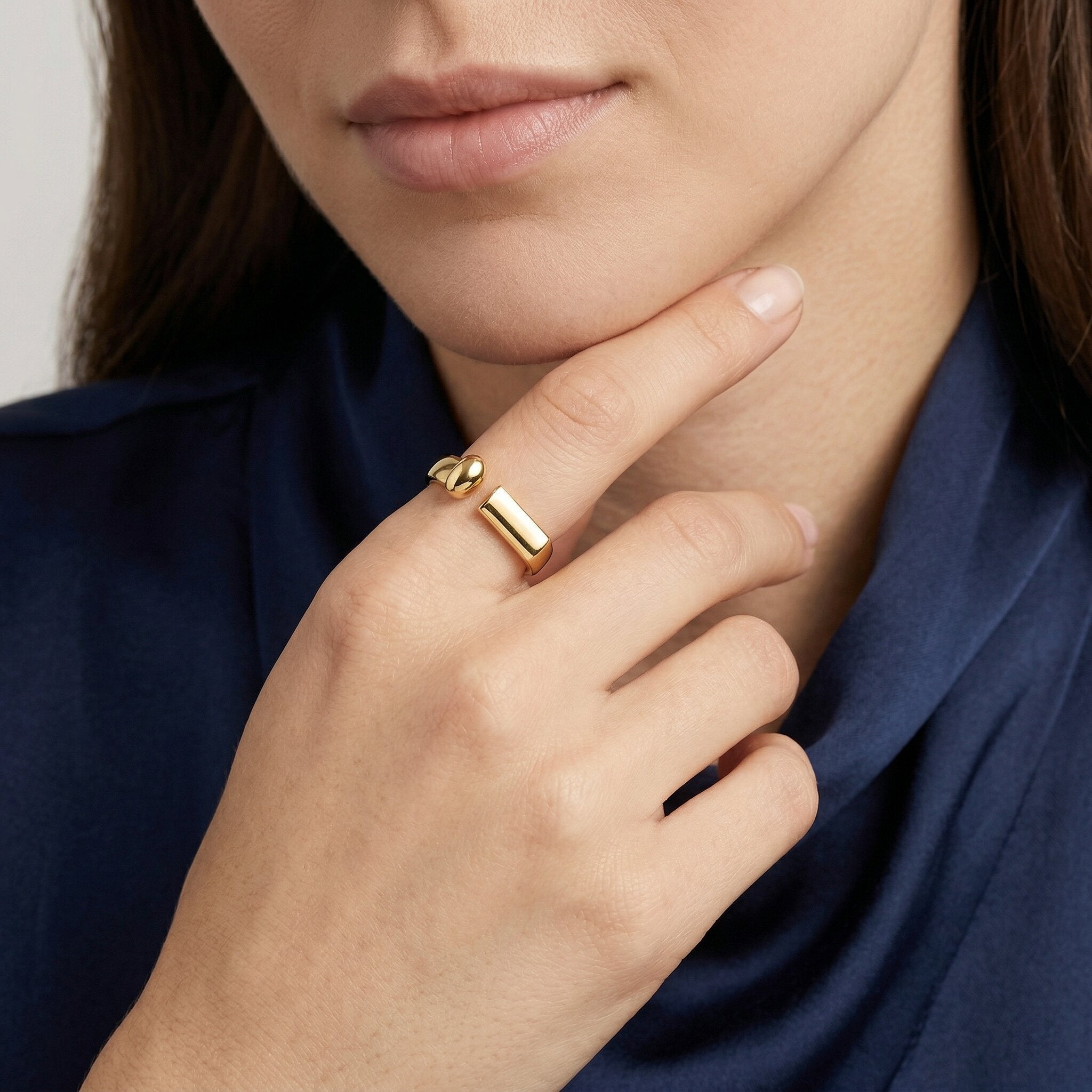 Cadenza Gold Ring Image