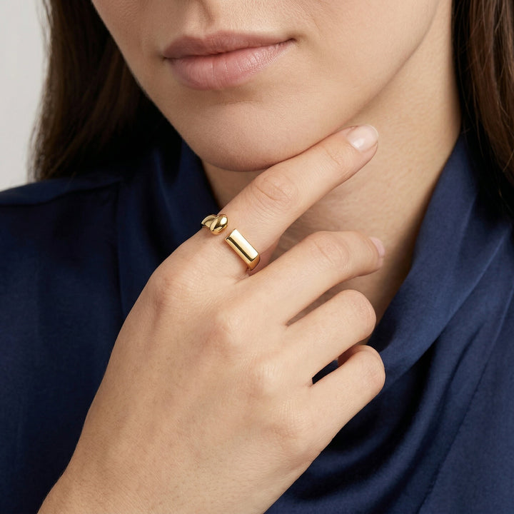 Cadenza Gold Ring