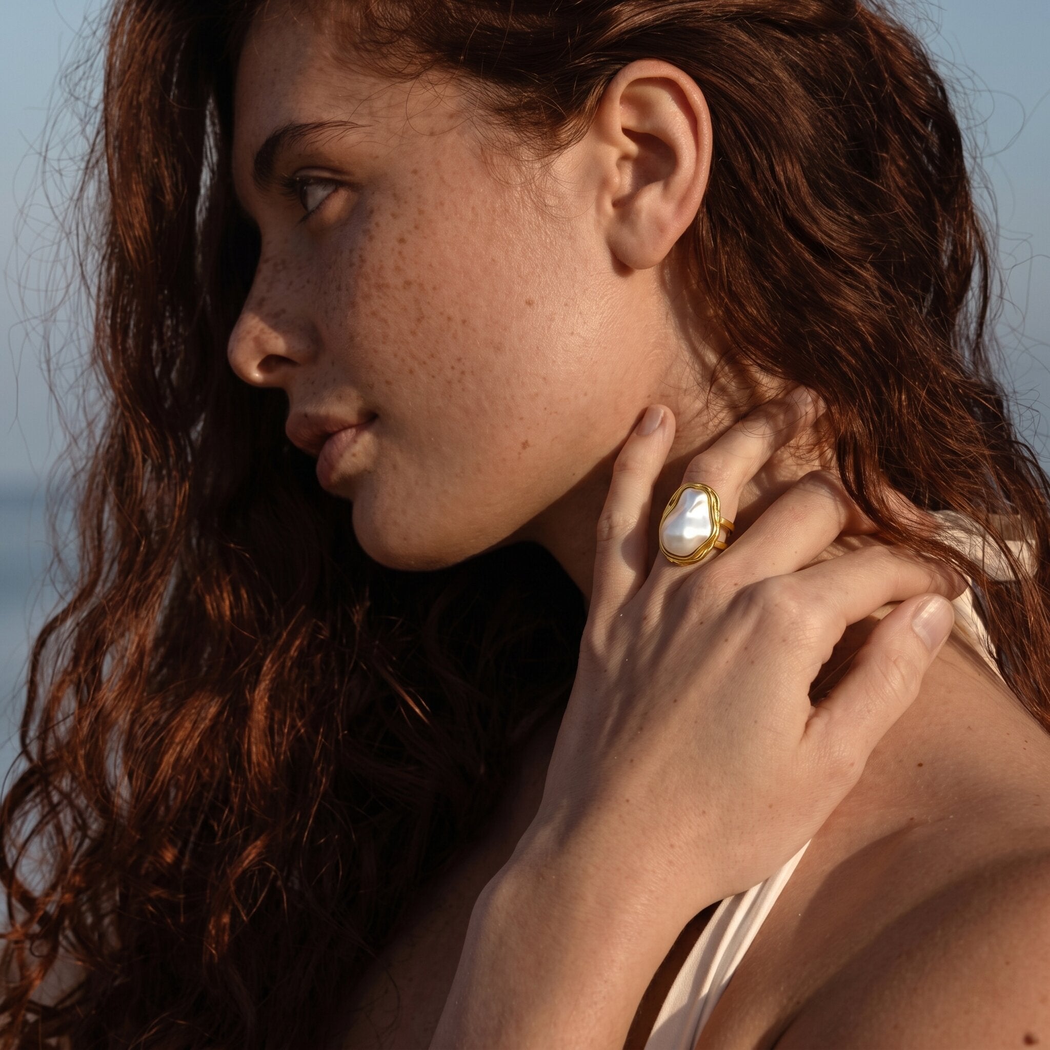 Charis Gold Pearl Ring Image
