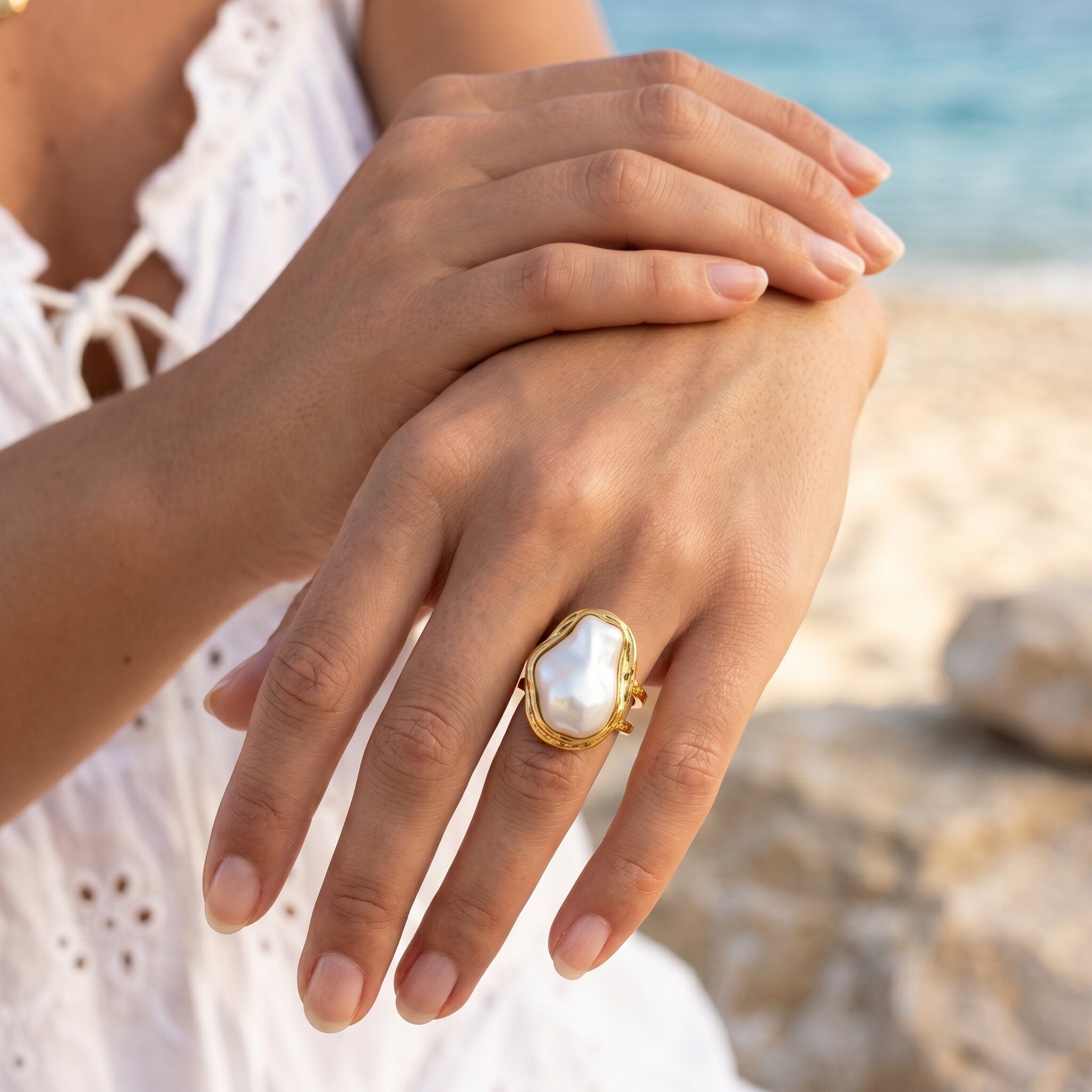 Charis Gold Pearl Ring Image