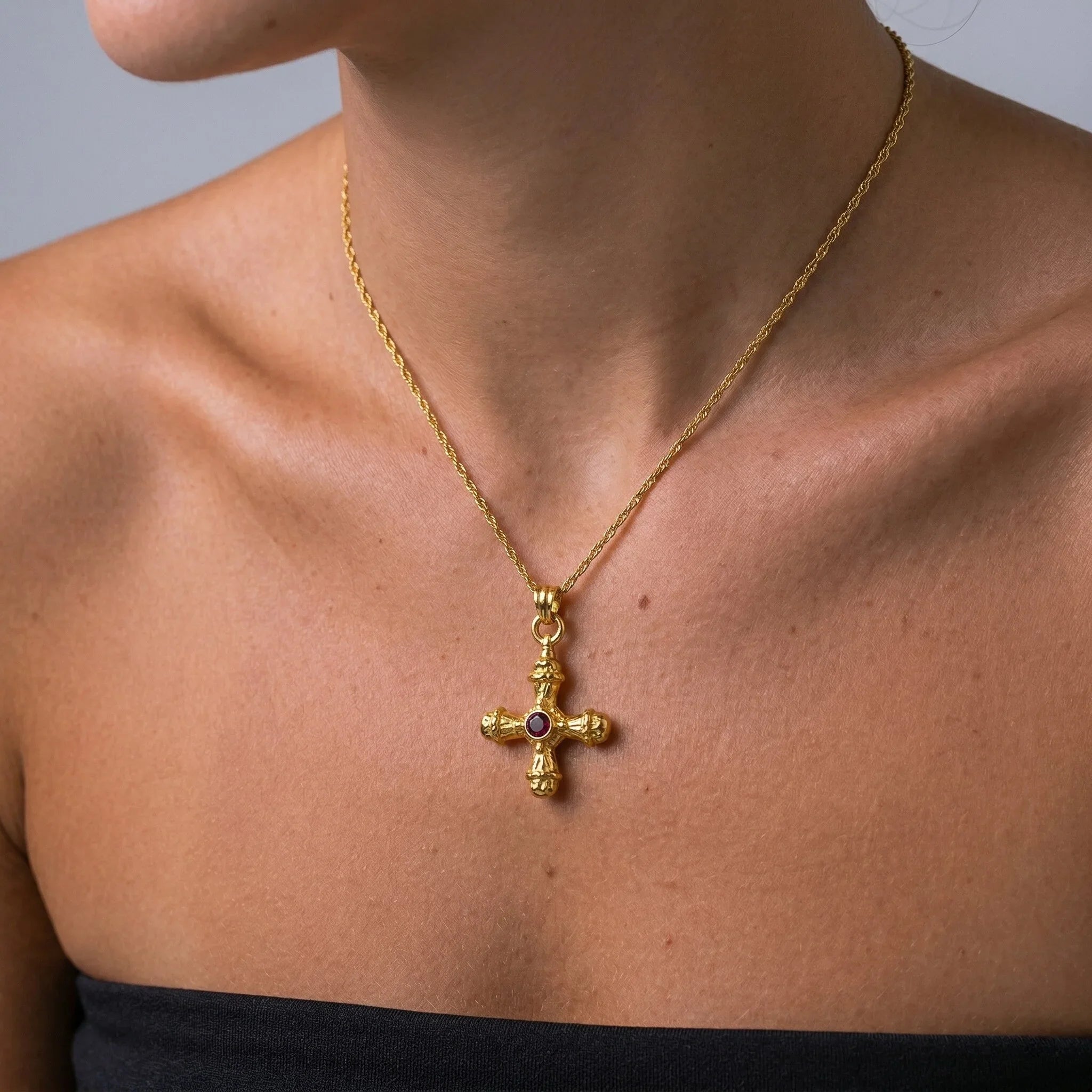 Della Gold Necklace Image