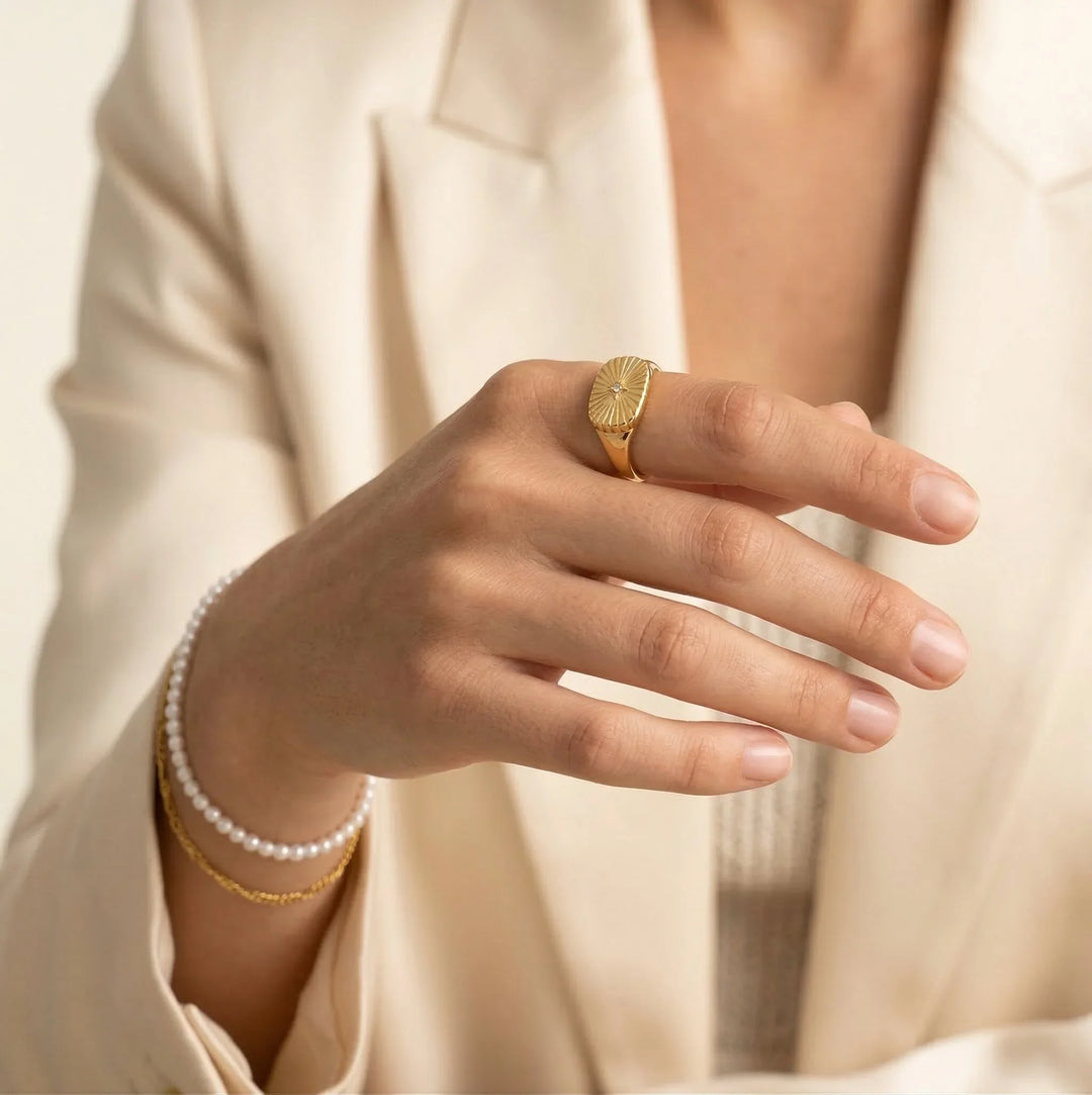 Aglaia Gold Ring