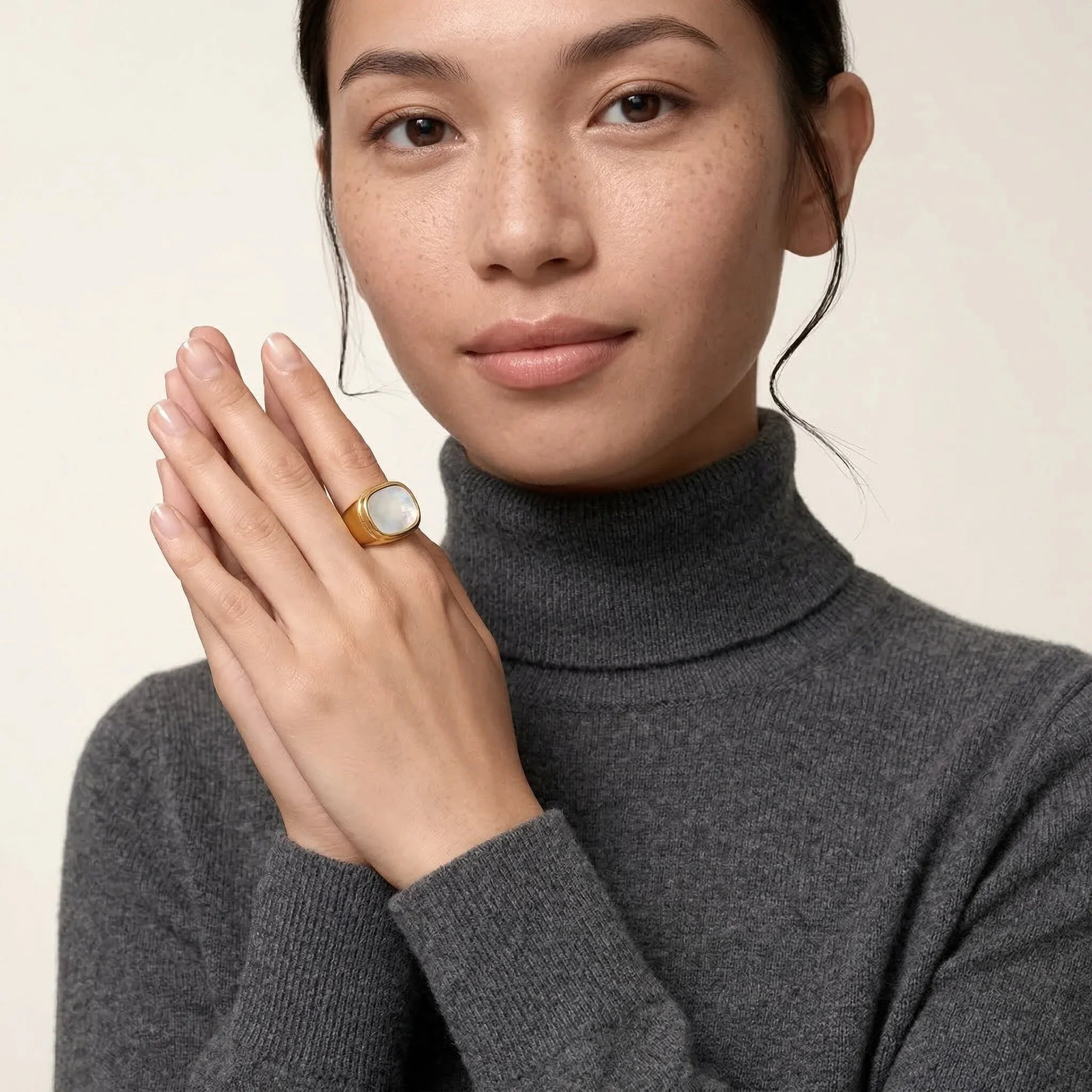 Nova Gold Ring Image