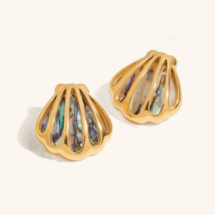 Nixie Gold Seashell Earrings