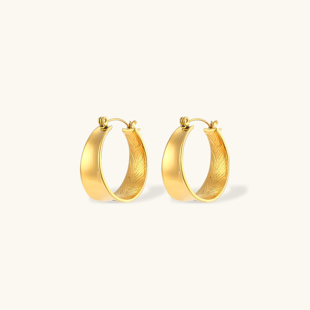 Lyla Hoop Earrings Image