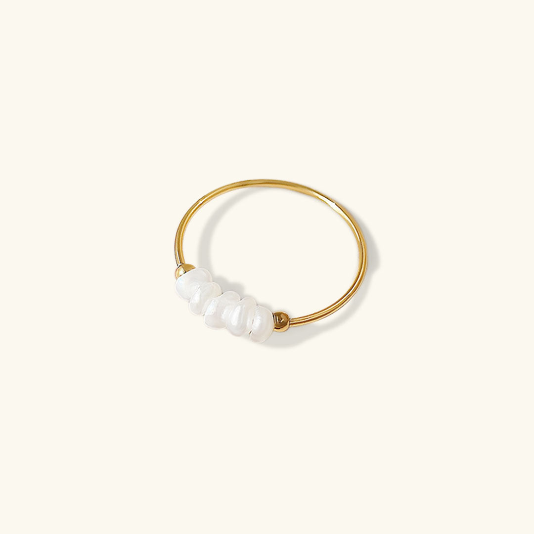 Magnolia Freshwater Pearl Gold Ring Image