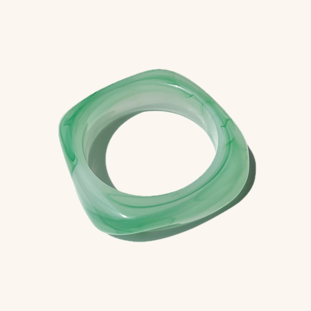 Avaria Acyclic Bangle