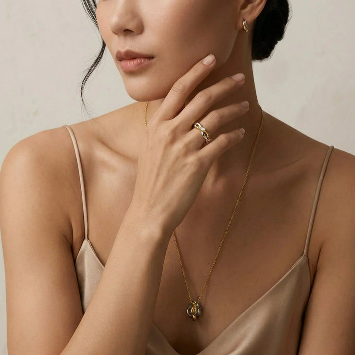 Nerisse Two-Tone Twist Ring