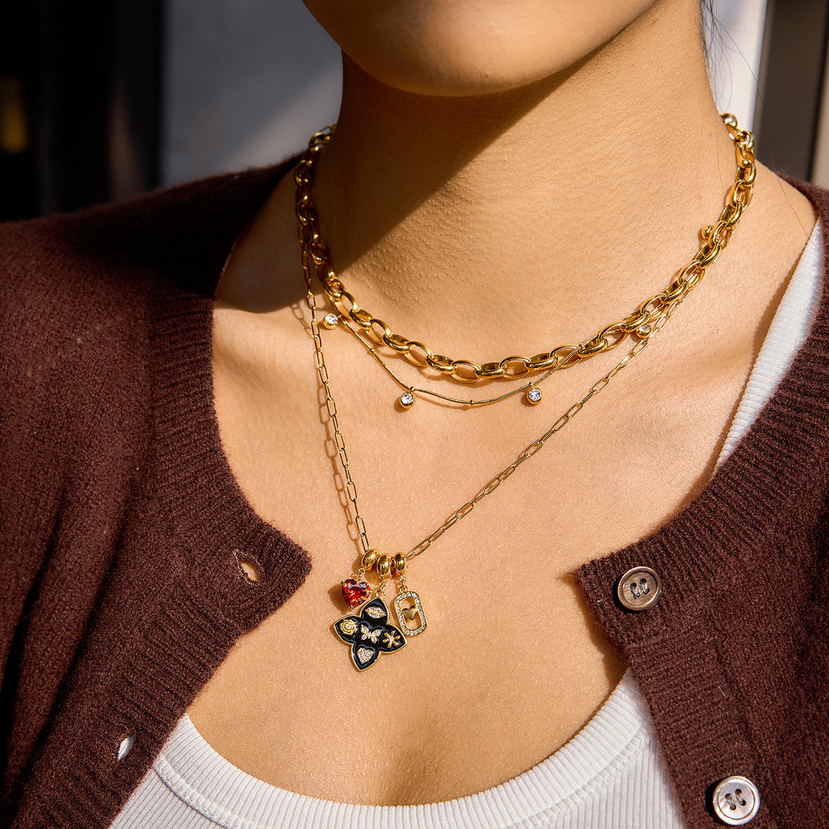 Soline Vintage Charm Necklace Image