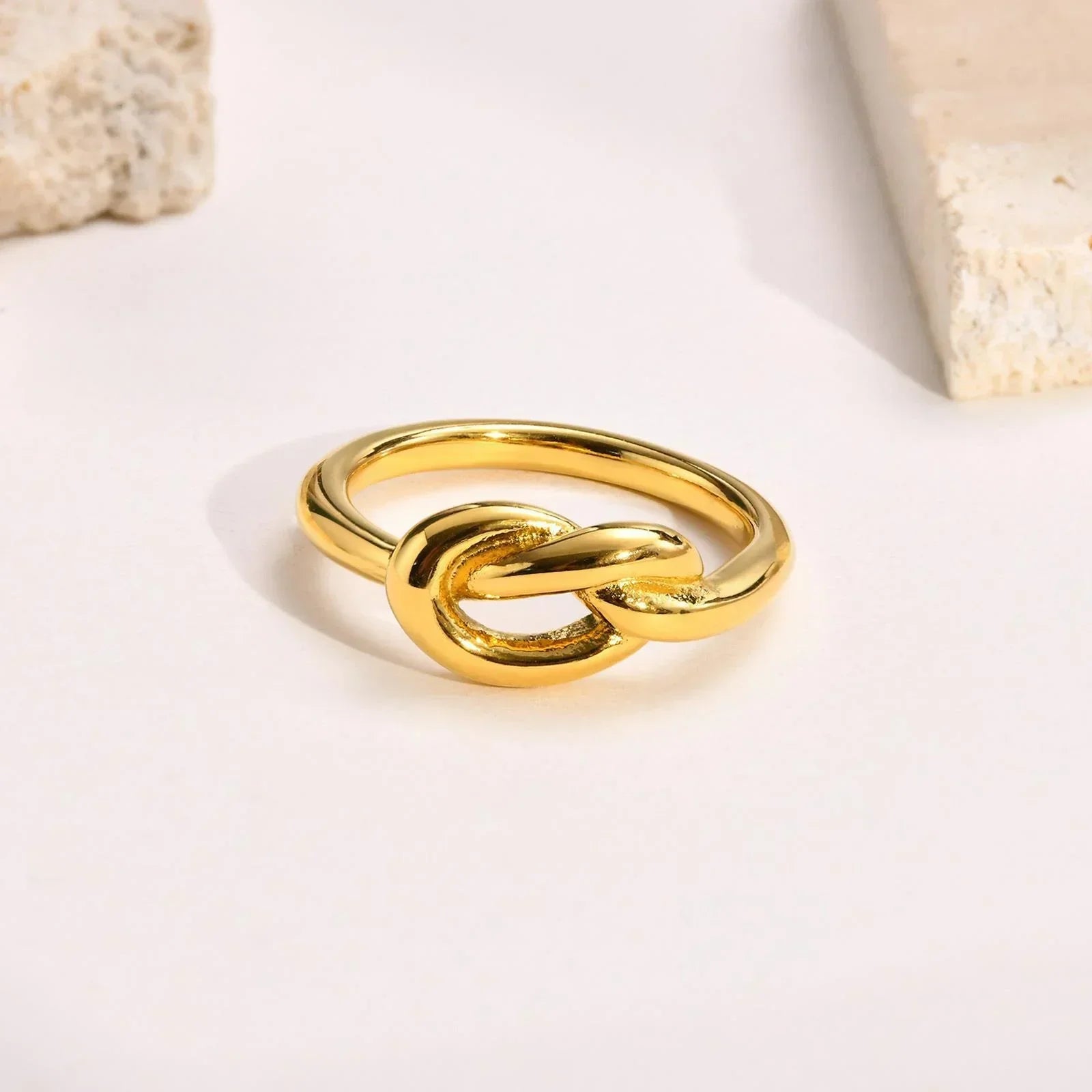 Bellara Gold Knot Ring Image
