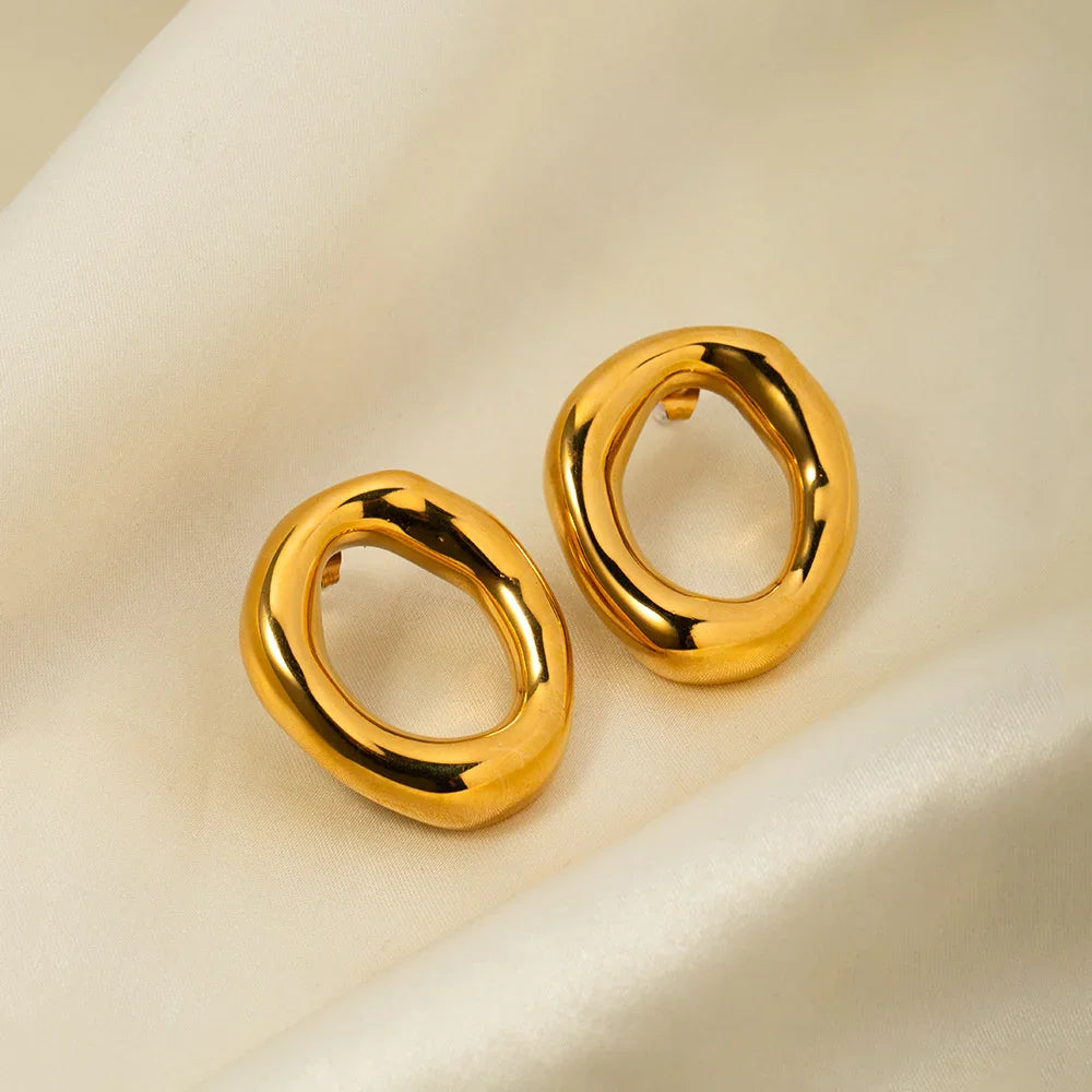 Raquel Open Oval Earrings