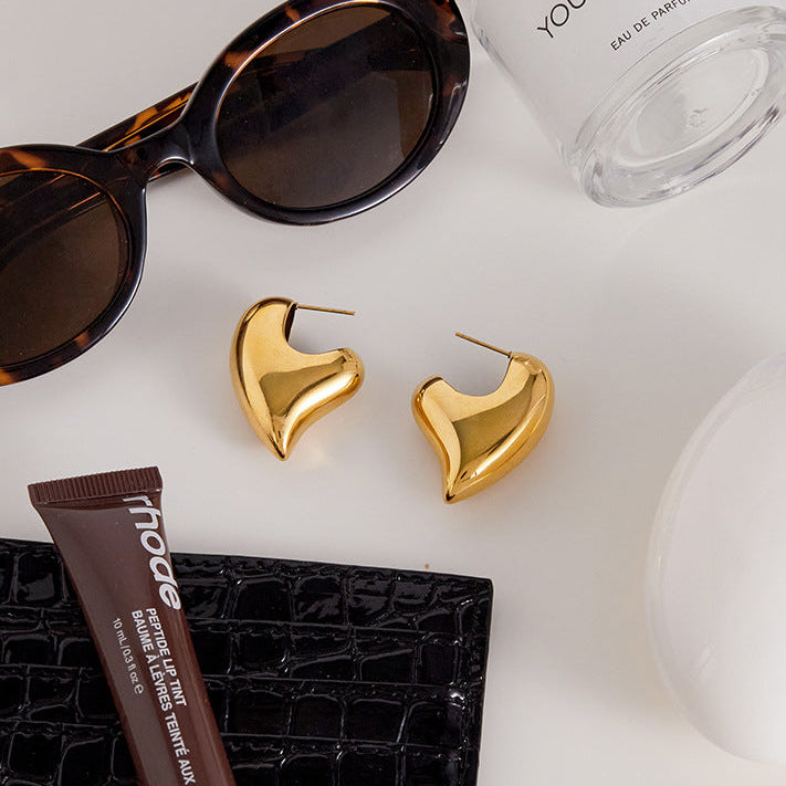 Aimee Chunky Heart Gold Earrings Image