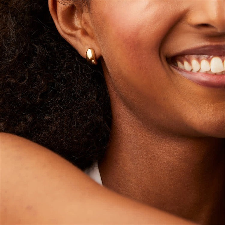 Celeste Gold Earrings Image