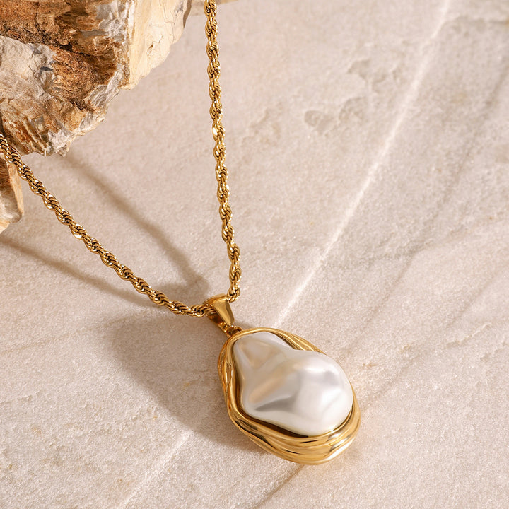 Carly Mother Of Pearl Pendant