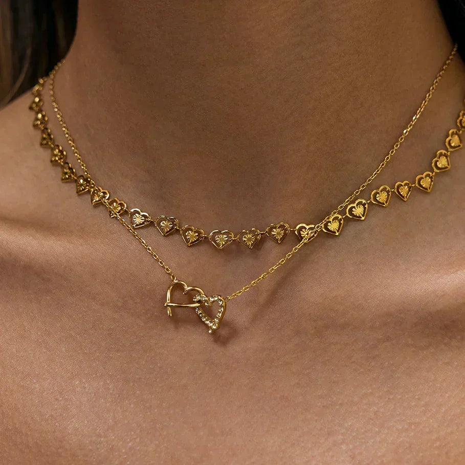 Melody Intertwined Hearts Charm Necklace Image