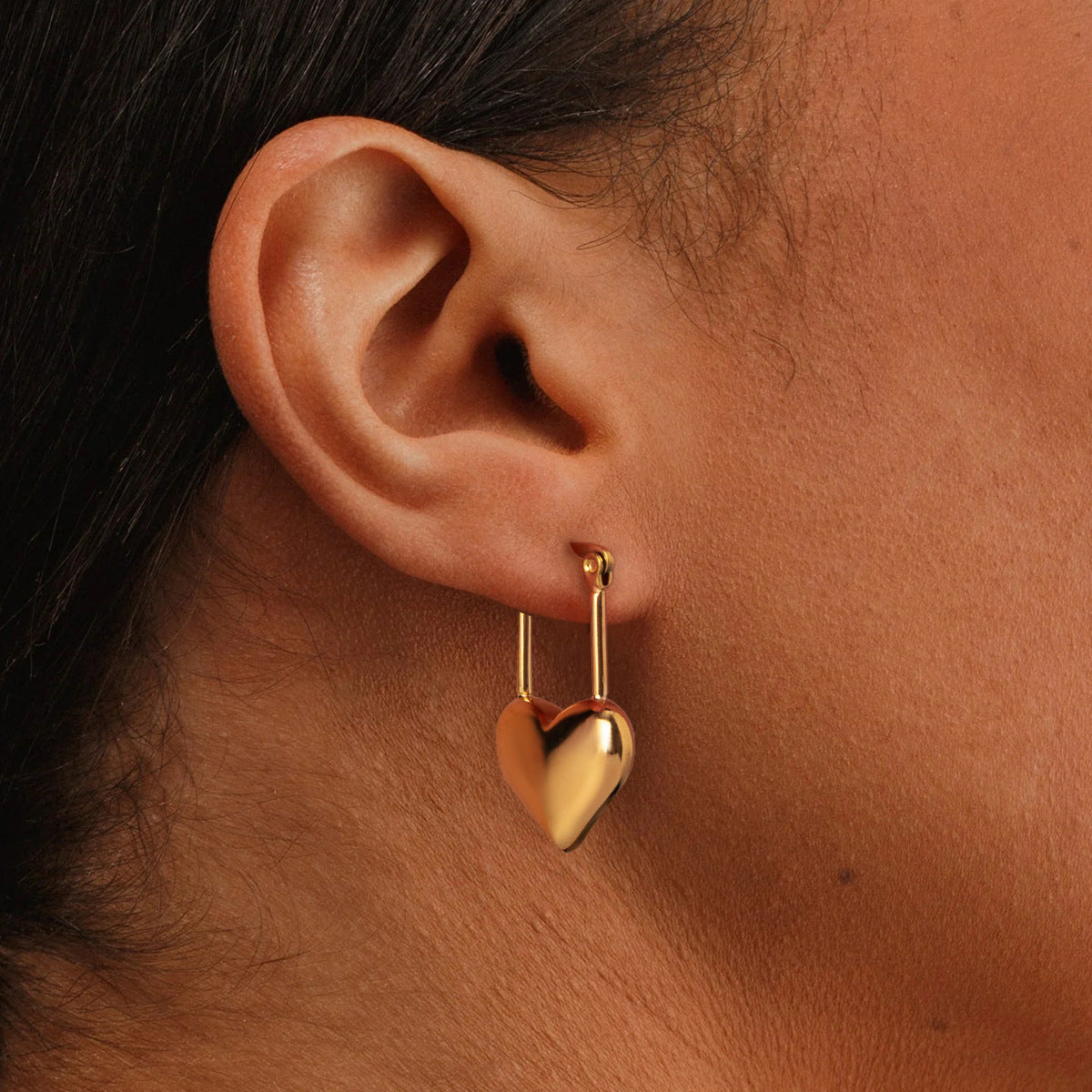 Jessamine Heart Earrings Image