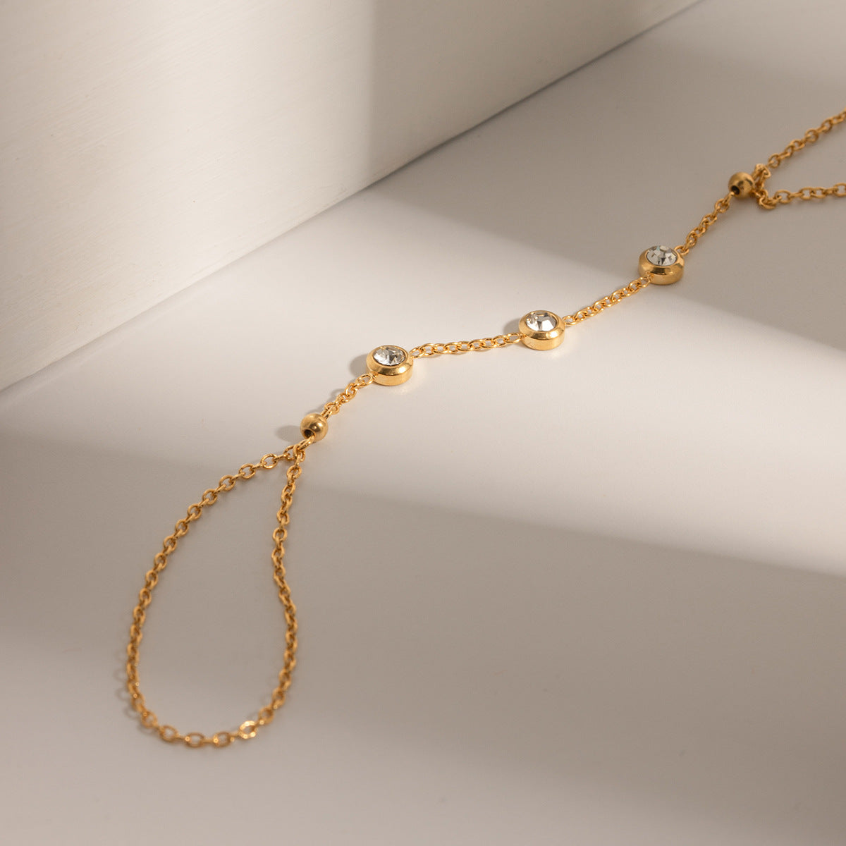 Leona Diamond Hand Chain Image