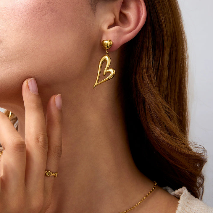 Venus Gold Heart Earrings