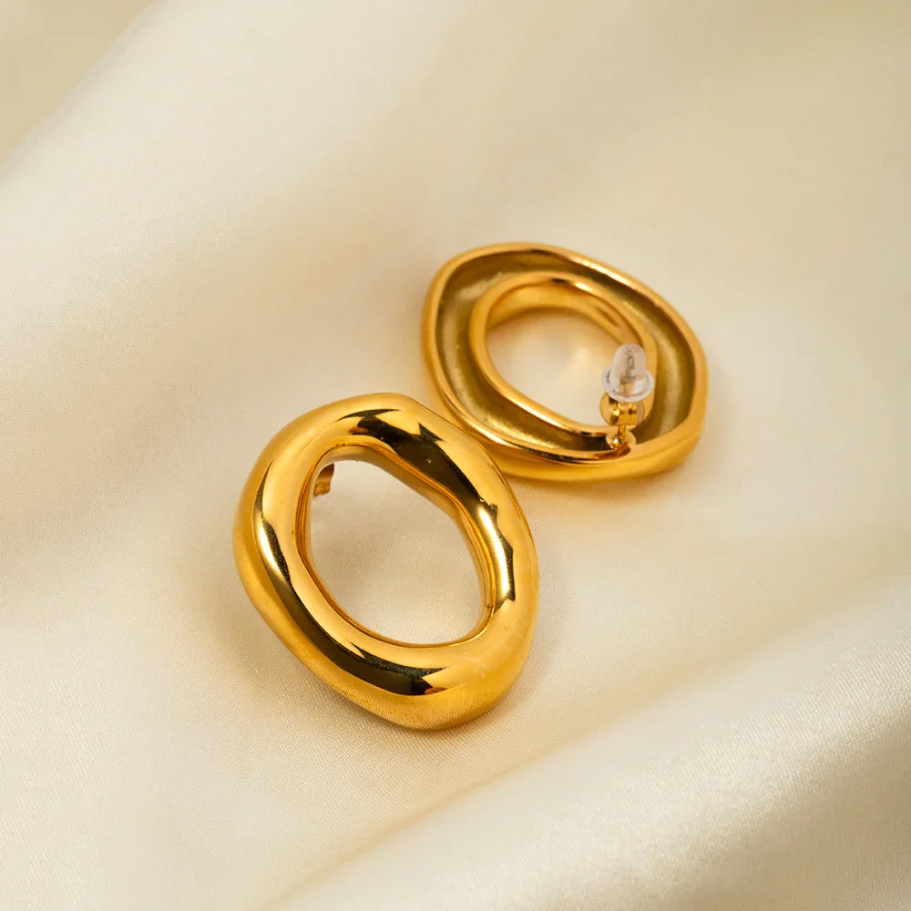 Raquel Open Oval Earrings Image