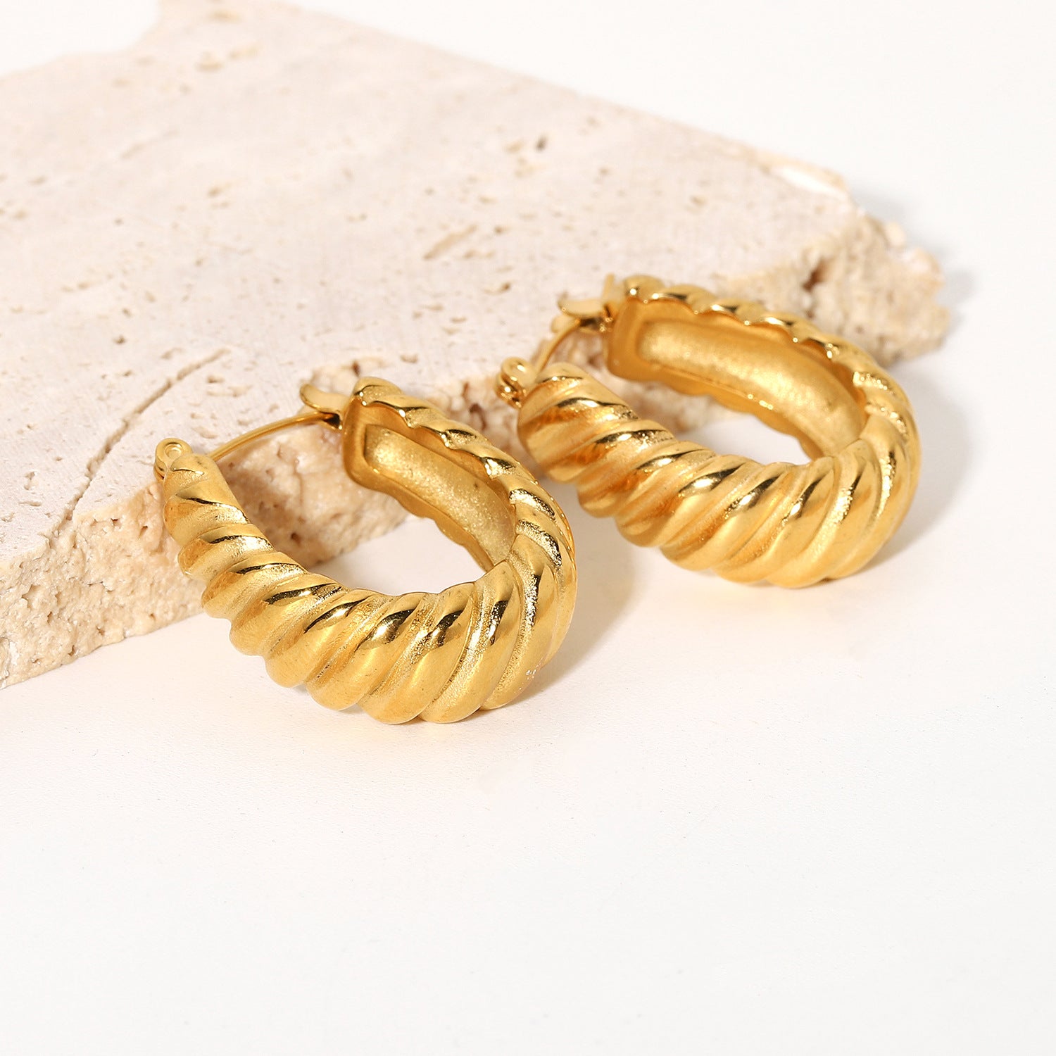 Lina Gold Earrings Image