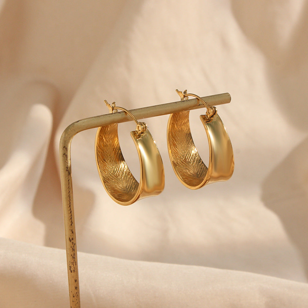 Lyla Hoop Earrings Image