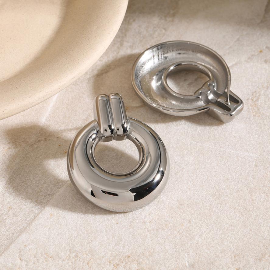 Lillian Silver Earrings Image
