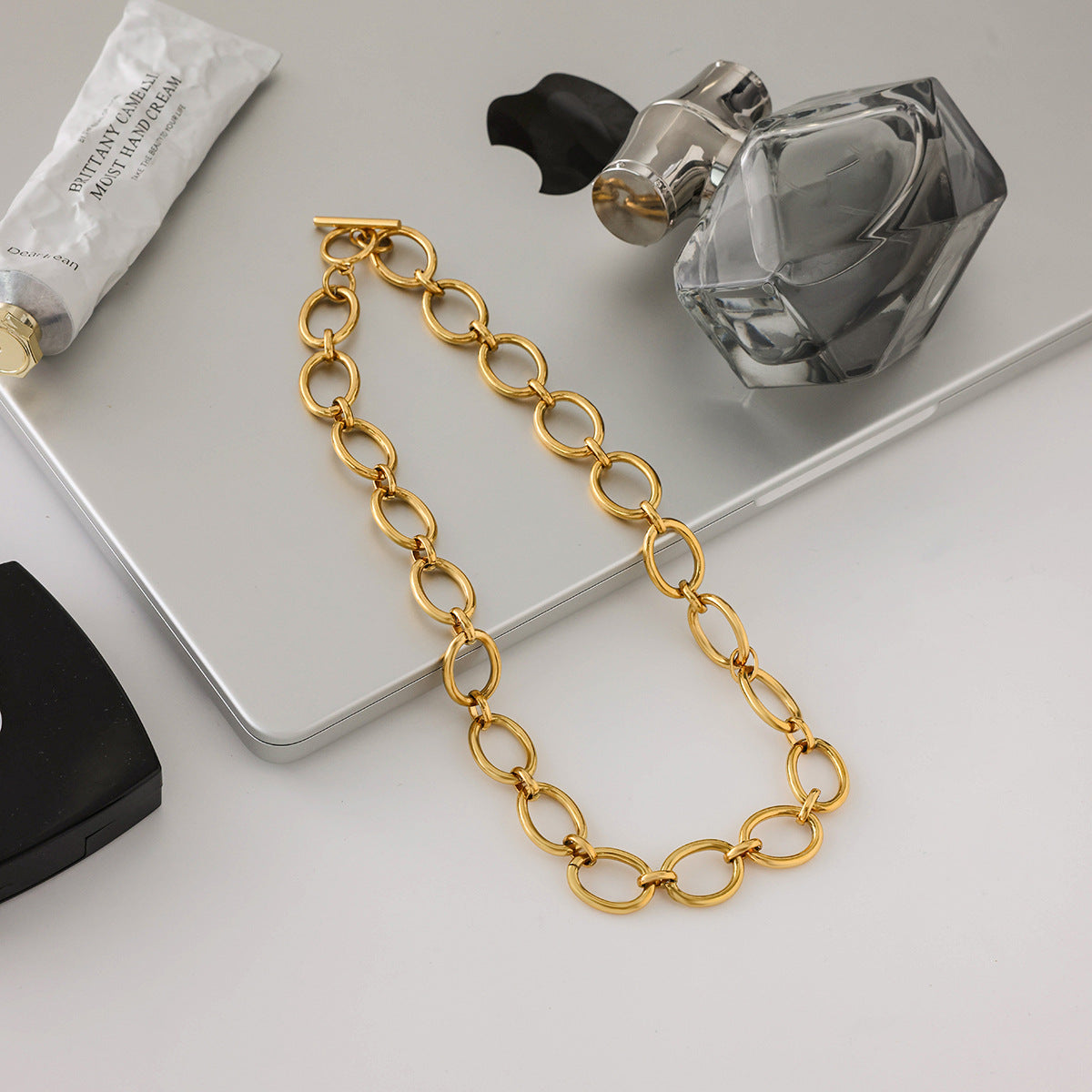 Cielle Chunky Gold Chain Necklace Image