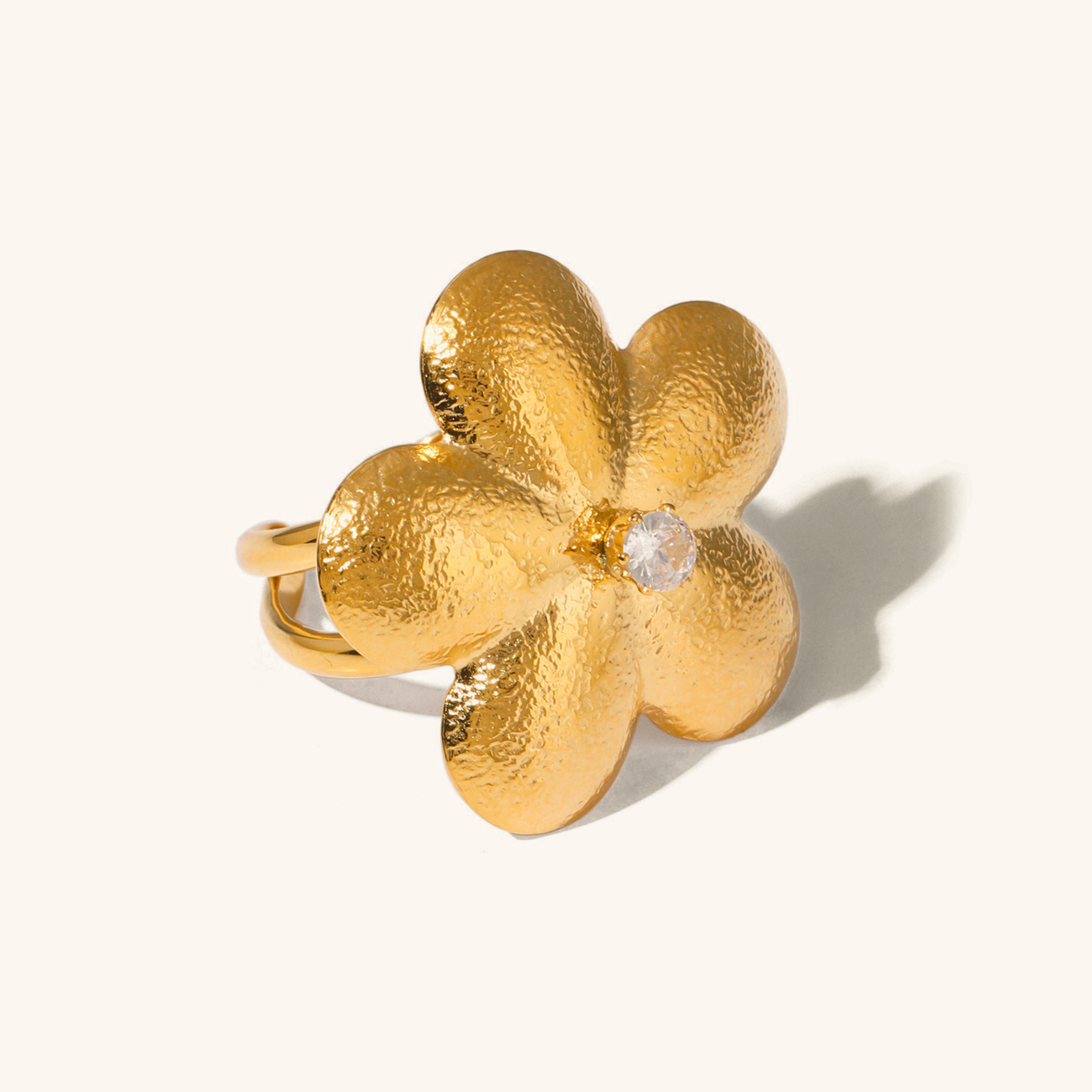 Flora Gold Petal Ring Image