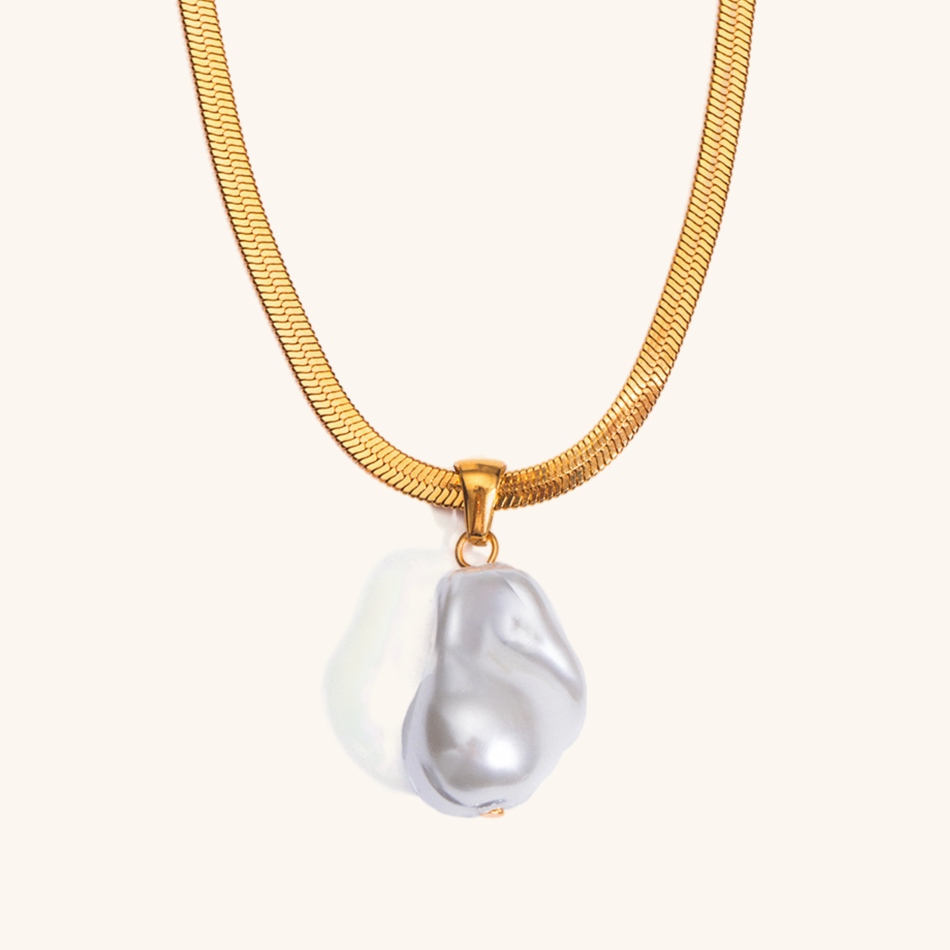 Glorietta Herringbone Pearl Necklace Image