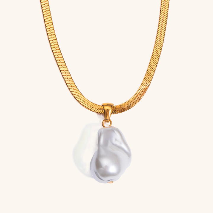 Glorietta Herringbone Pearl Necklace