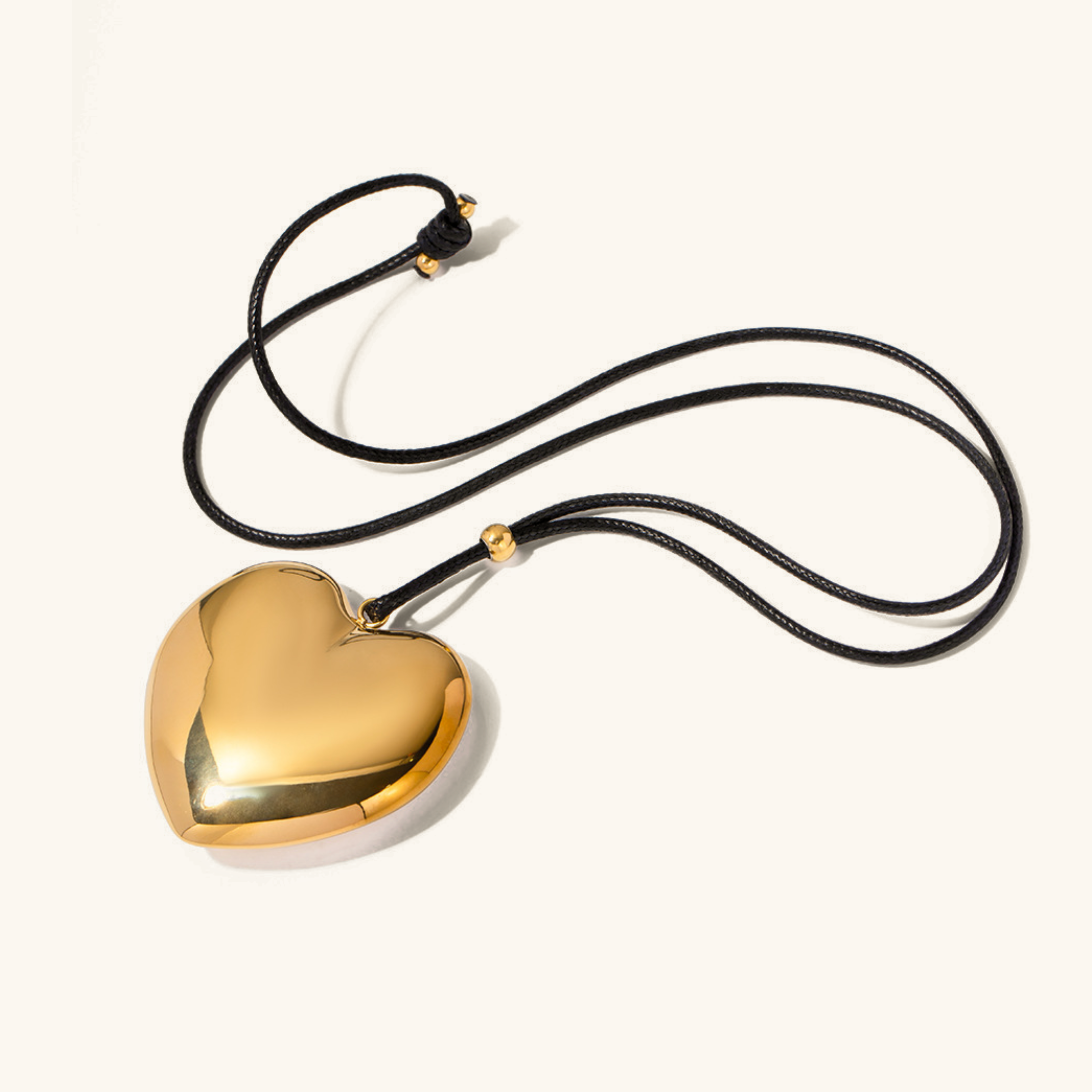 Ophelia Gold Heart Necklace Image