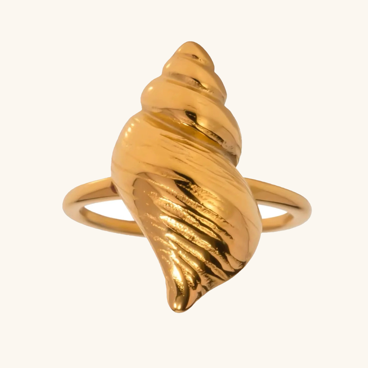 Quinnlyn Golden Seashell Ring