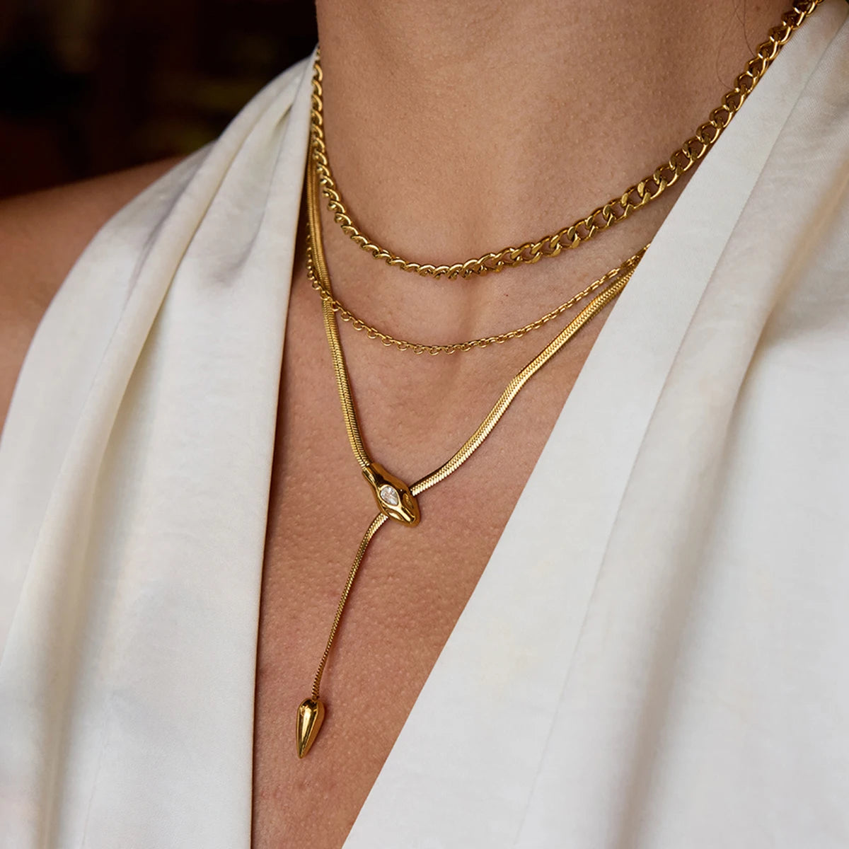 Zarelle Gold Serpentine Pendant Image