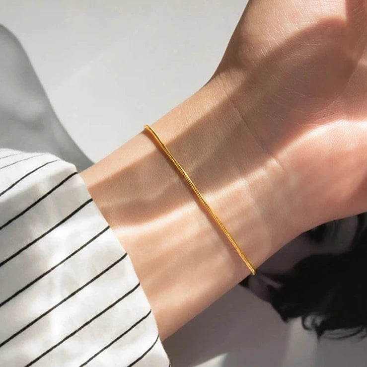 Cynthia Gold Bracelet Image