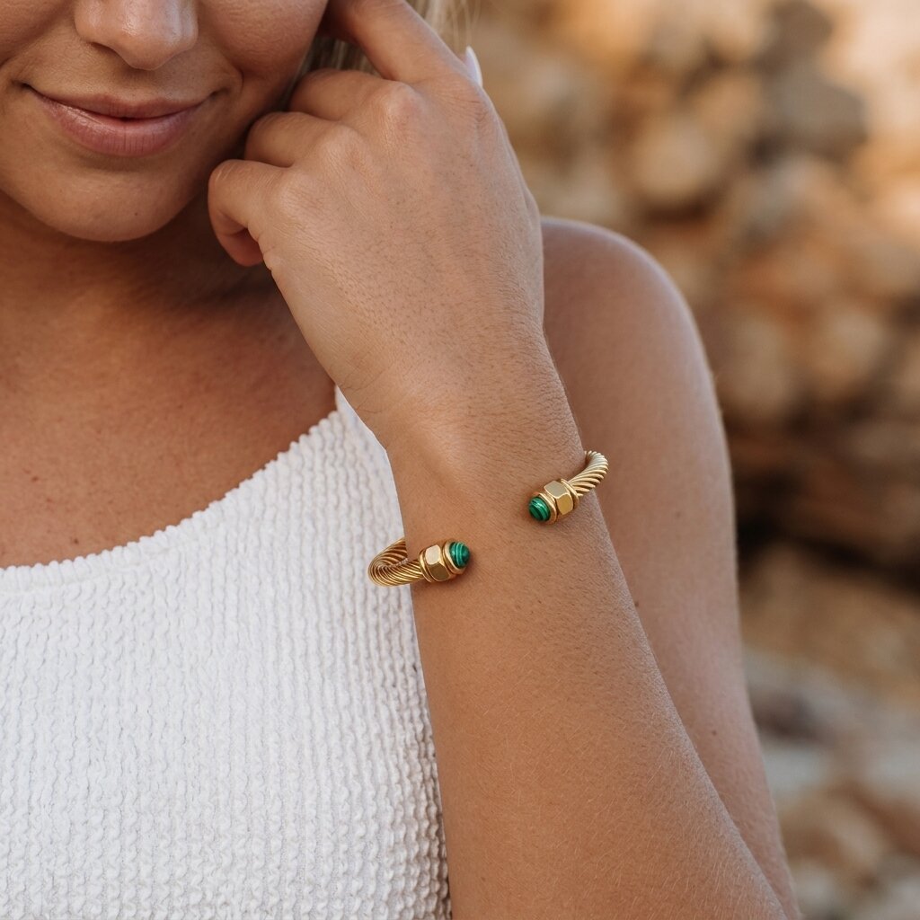 Thea Gold Bracelet Image