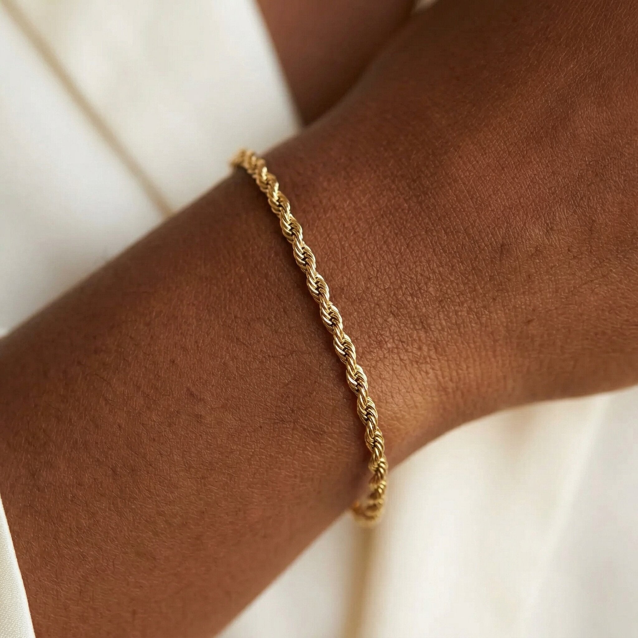 Gigi Rope Chain Gold Bracelet Image