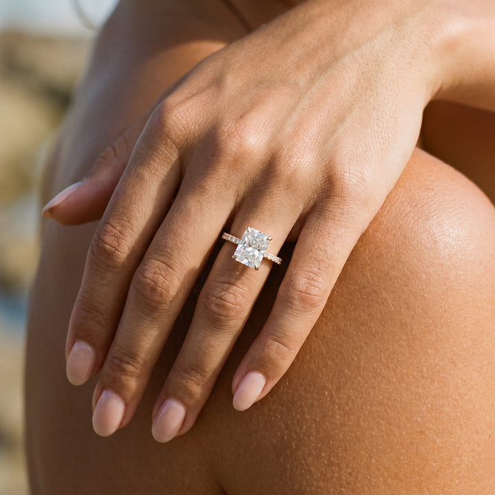 philippa-sol-vertical_knuckle_stack